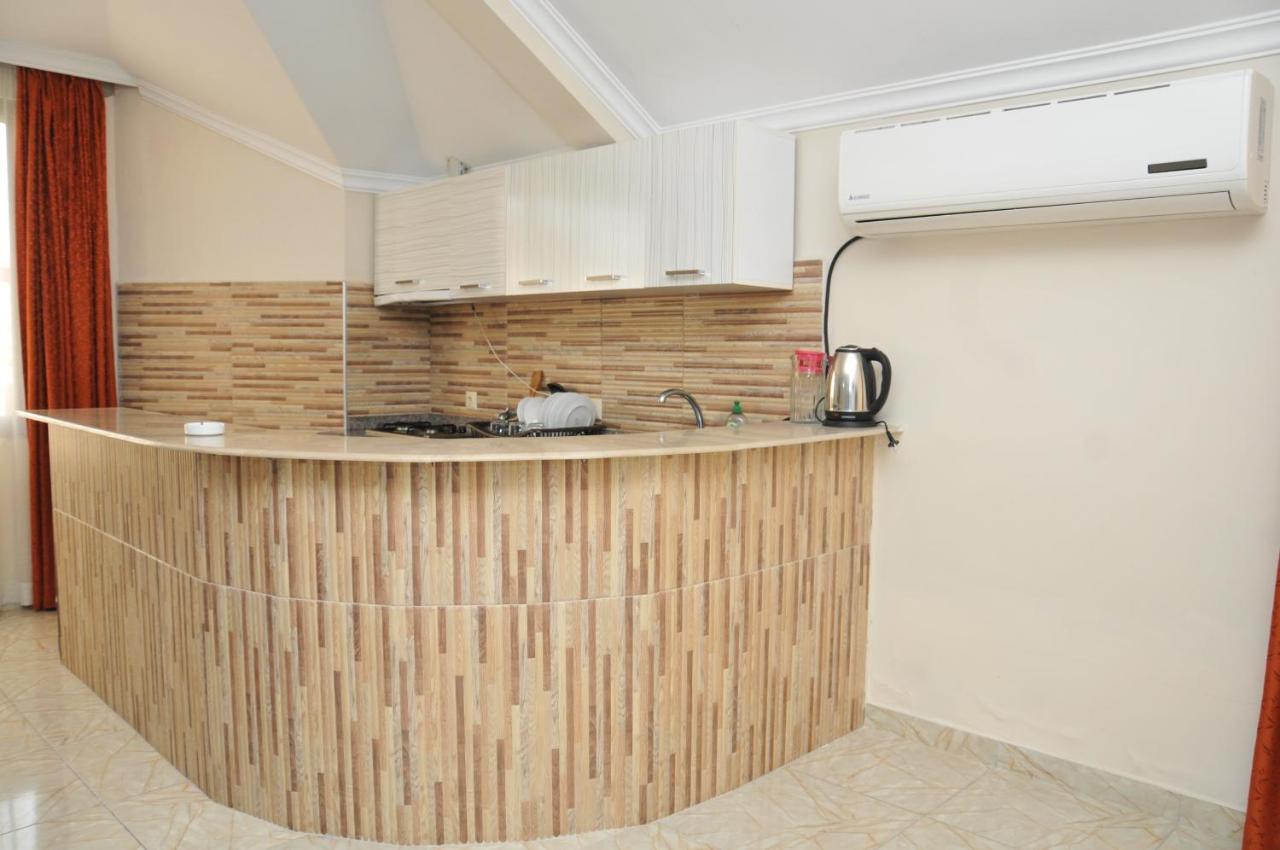 Apartments Residence Batumi Exterior photo