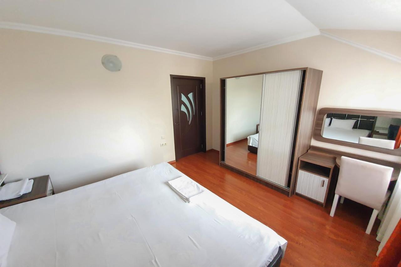 Apartments Residence Batumi Exterior photo