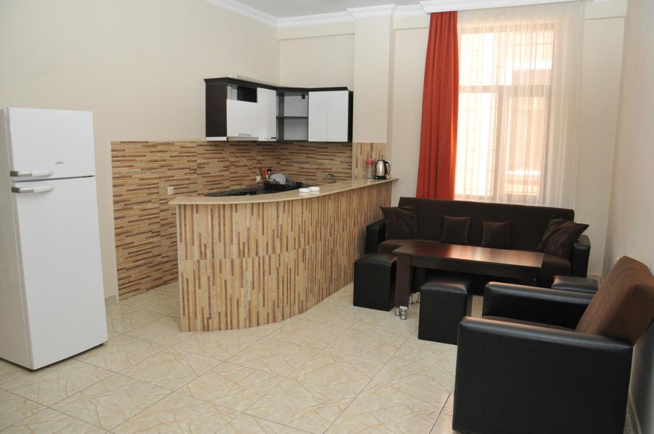 Apartments Residence Batumi Exterior photo